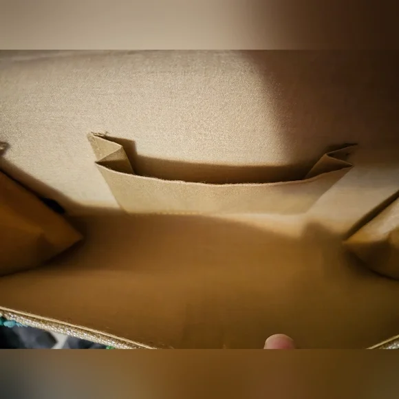 Anthropologie embellished clutch/crossbody with removable chain - Picture 3 of 6